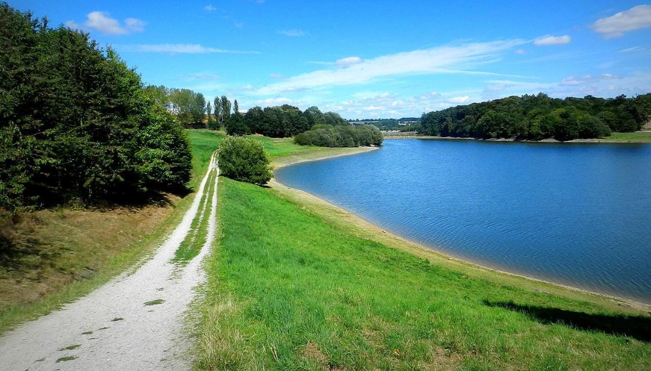 Charmant Appartement Entre Vitre Et Fougeres Chatillon-en-Vendelais Exteriör bild